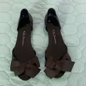 Black bow flats